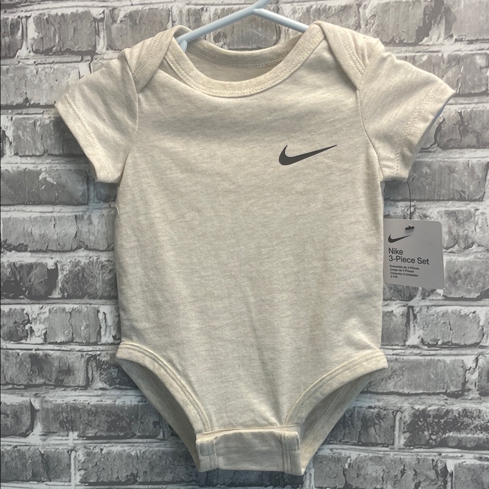 Nike Soft Cream‎ baby onesie